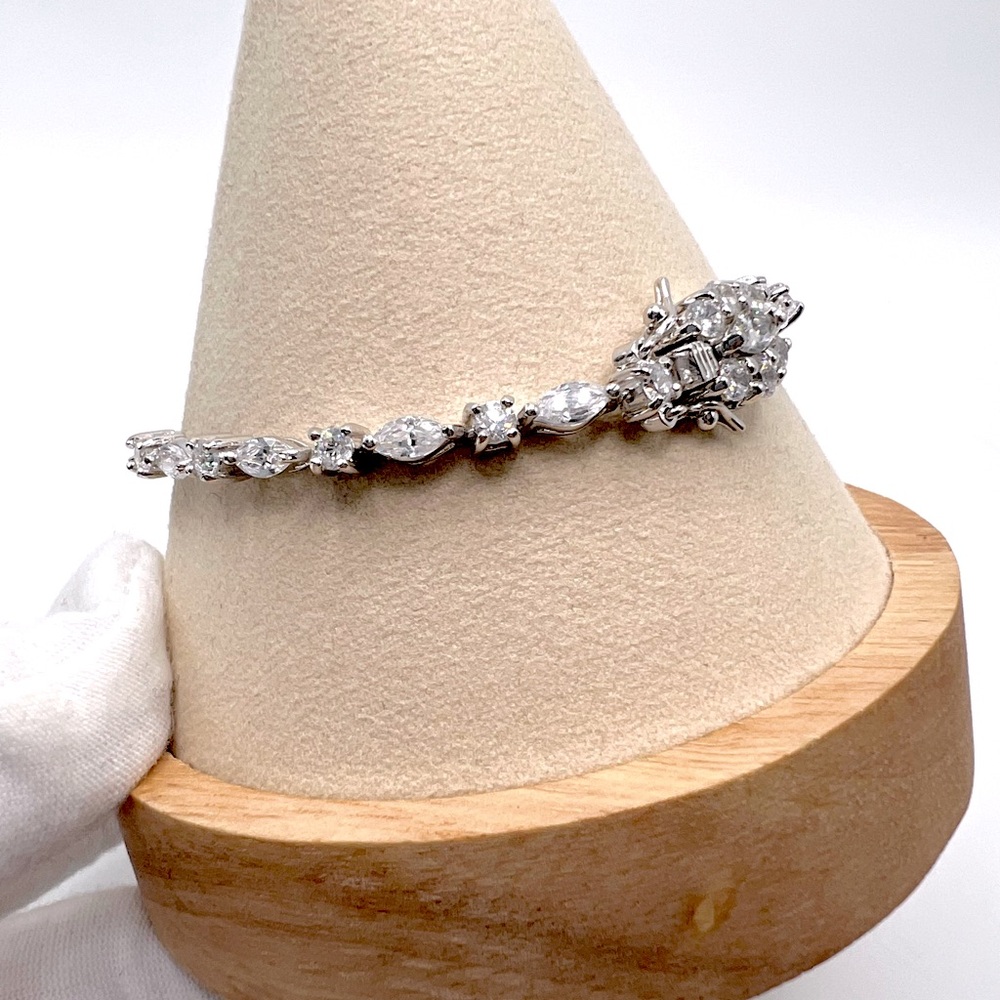 Sterling 8” Marquise & Round Cz Bracelet - Picture 15 of 17